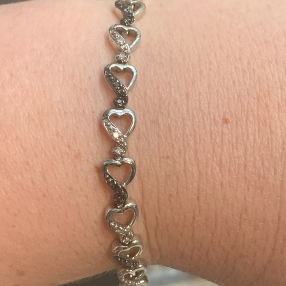 Black and White Diamond Heart Tennis Bracelet - Picture 6 of 6